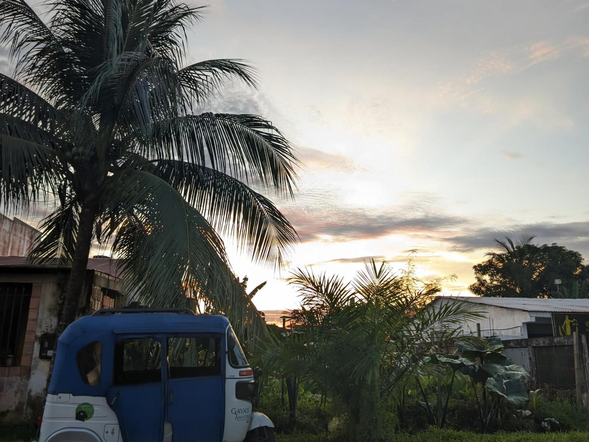Hotel Gavas Amazonas Летісія Екстер'єр фото